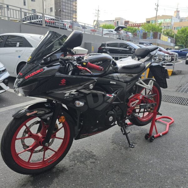 스즈키 Gsx-r125 ABS 21년